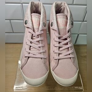 Palladium Women's Pink High-Top Sneakers